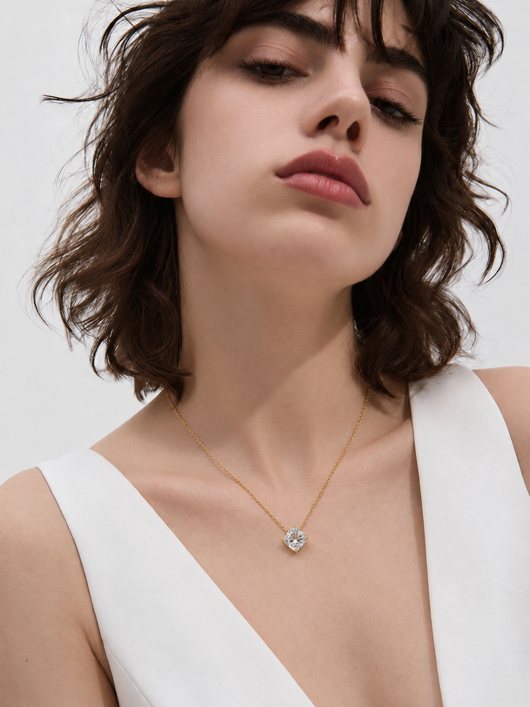 Aveline Drift Necklace