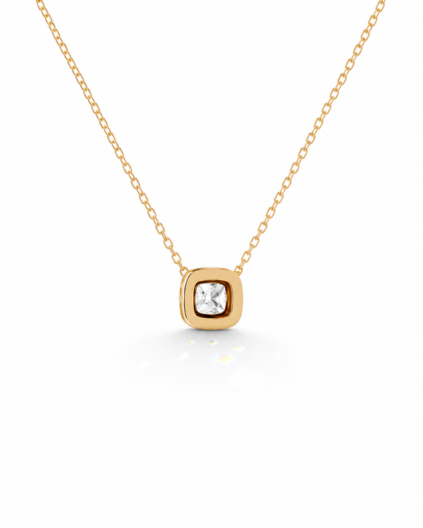 Calystra Halo Necklace