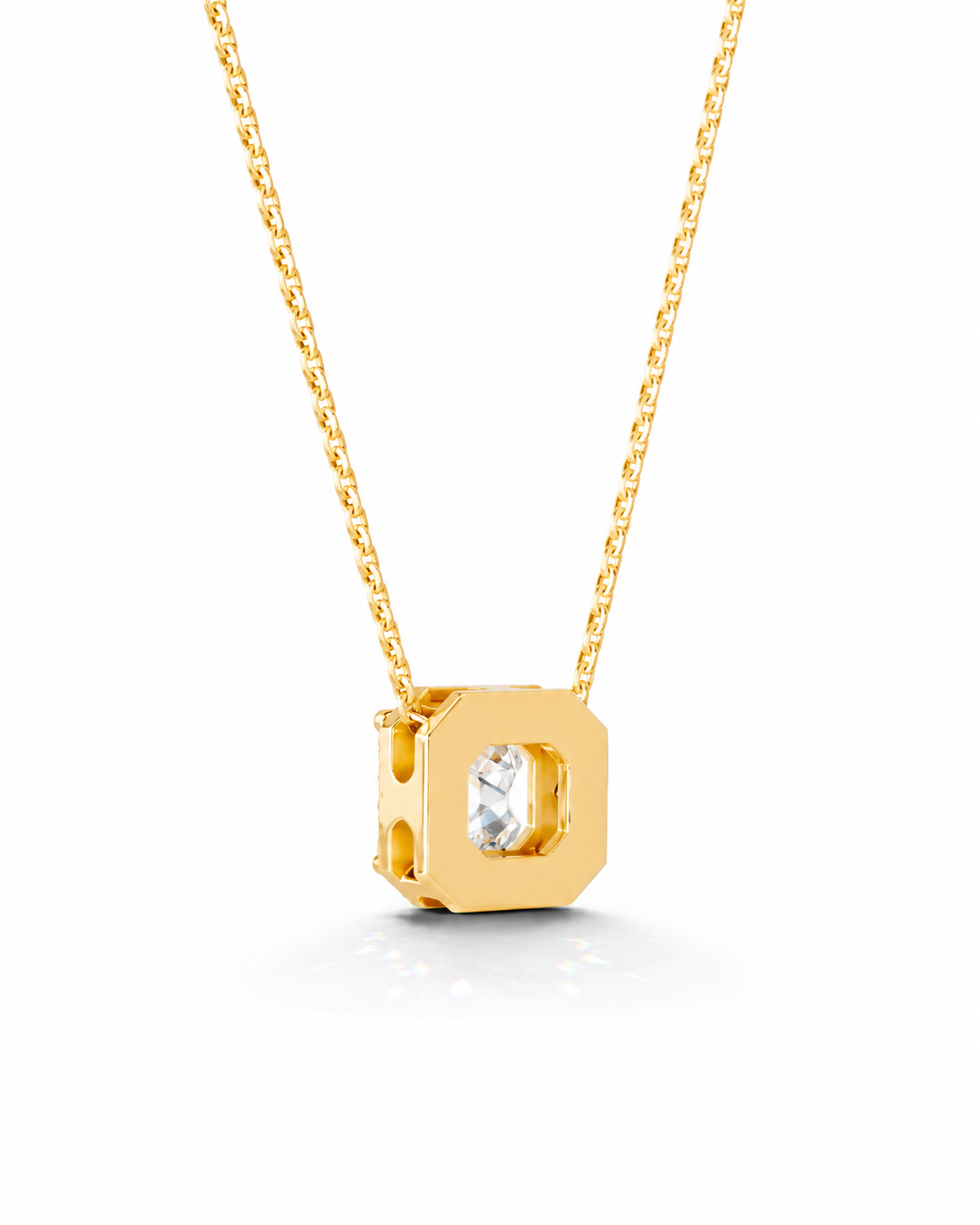 Avenshire Halo Necklace