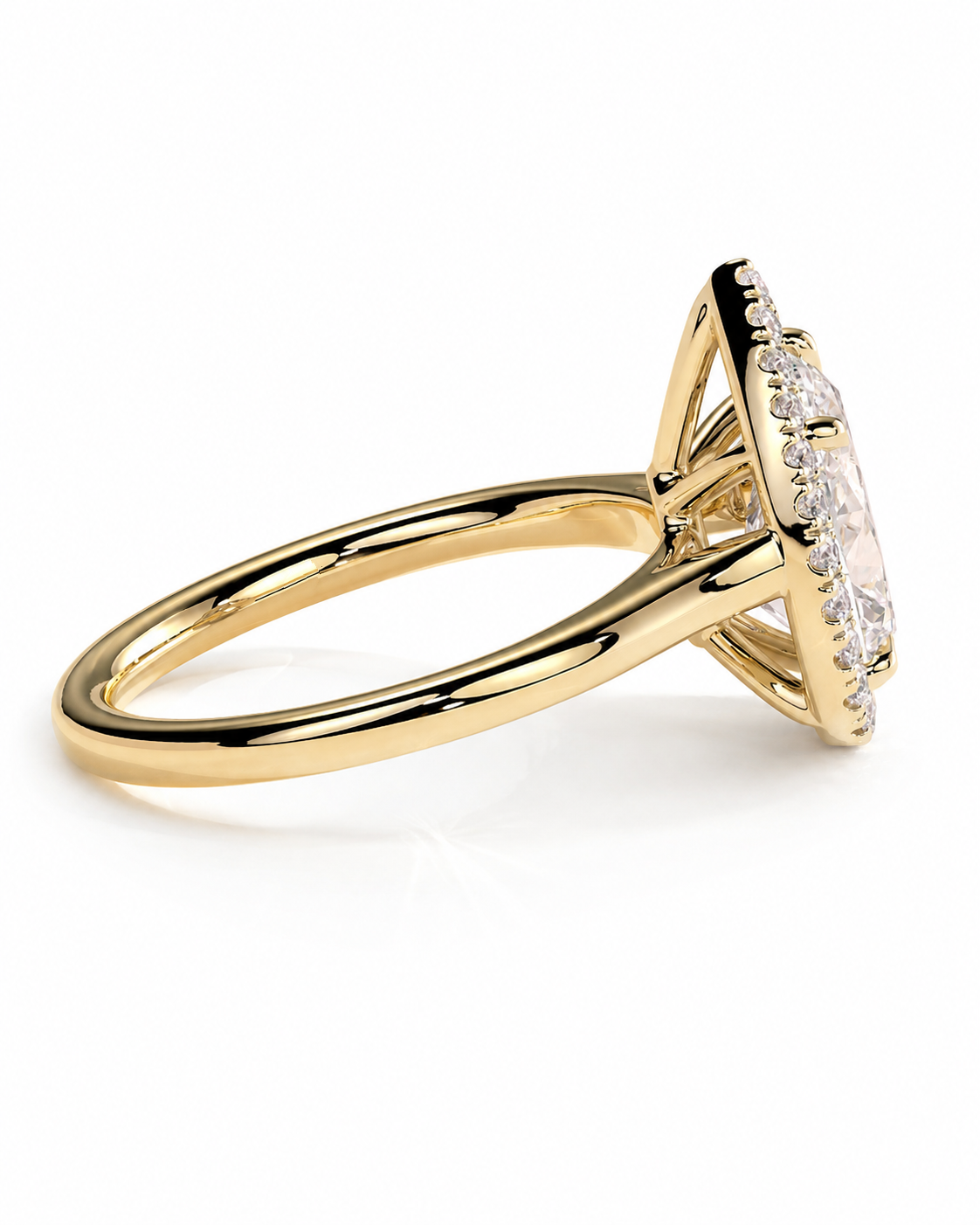 color_10K_YG, color_14K_YG &&A yellow gold ring with a triangular cluster setting featuring clear gemstones, shown from a side angle on a white background.