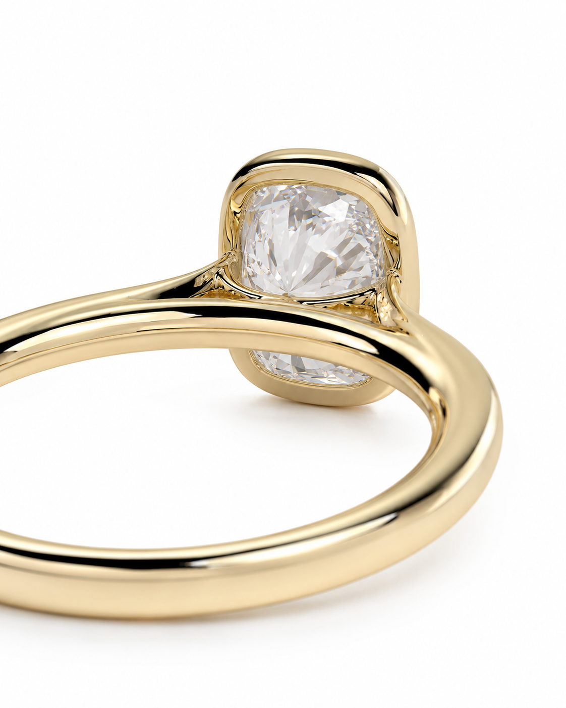 color_10K_YG, color_14K_YG &&Modern bezel set cushion moissanite solitaire ring

