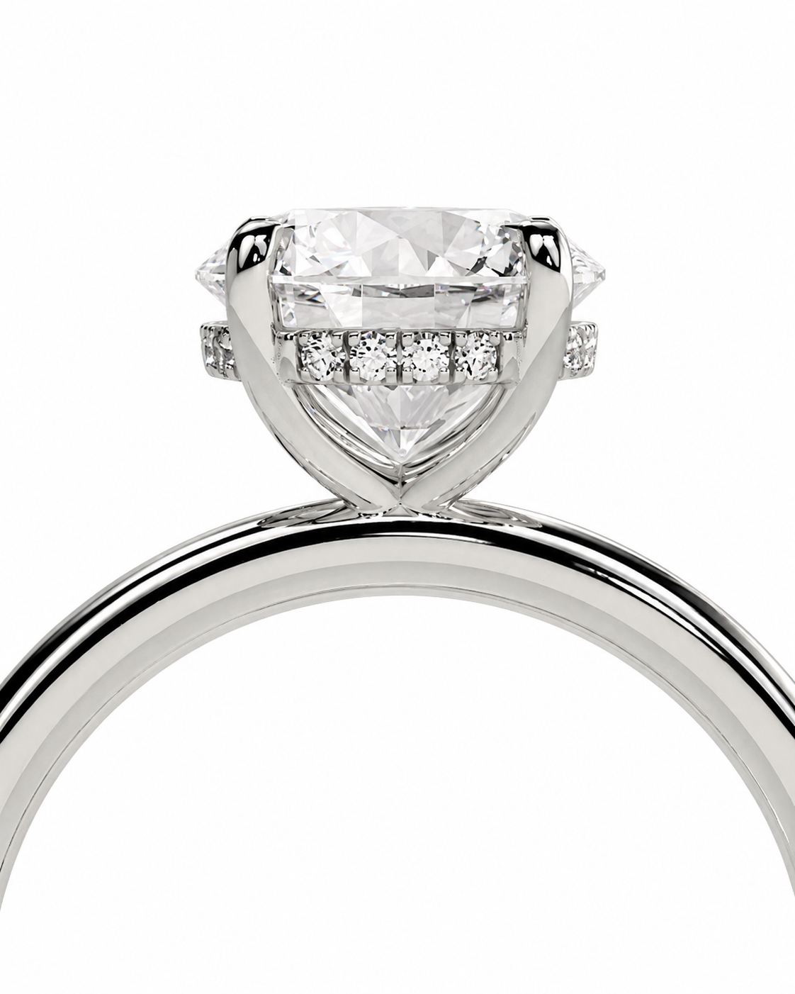 color_925_SIL,color_935_ARG,color_10K_WG, color_14K_WG &&A close-up studio shot of a silver-toned diamond ring featuring a large heart-shaped center stone and smaller diamonds in a halo setting, shown against a plain white background.