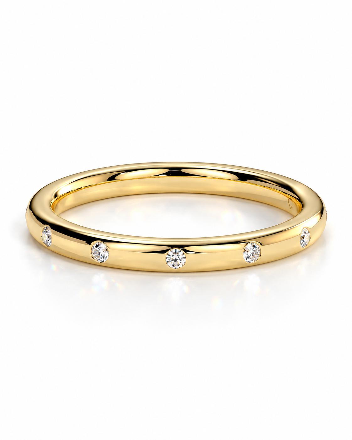 color_10K_YG, color_14K_YG &&A 
A polished yellow gold band ring featuring five evenly spaced round-cut clear gemstones, set against a clean white background.