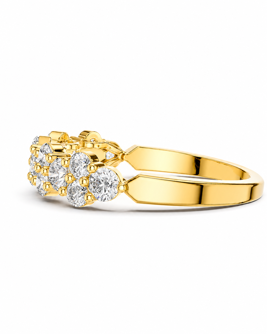 color_10K_YG, color_14K_YG &&A yellow gold ring featuring a cluster of round-cut clear gemstones on the left, set against a clean white background.