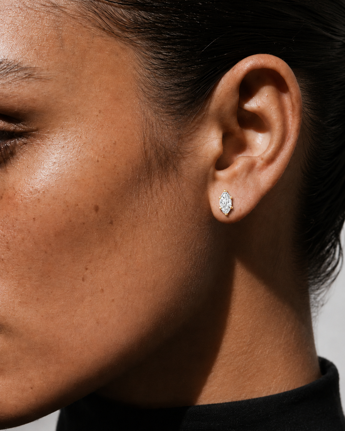 color_10K_YG, color_14K_YG &&Marquise cut moissanite stud earrings with elegant multi-prong setting front view